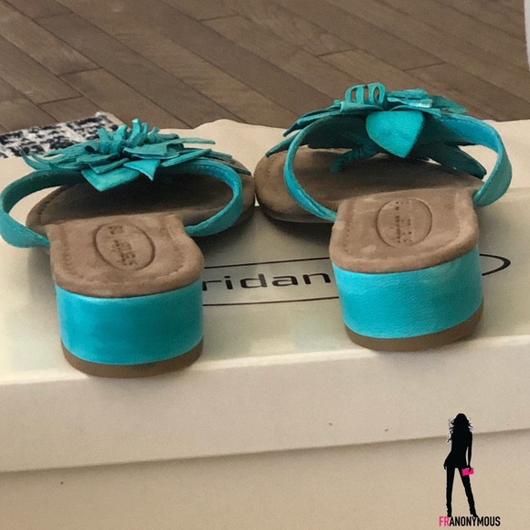 Turquiose Floral Flipflops - Picture 5 of 6